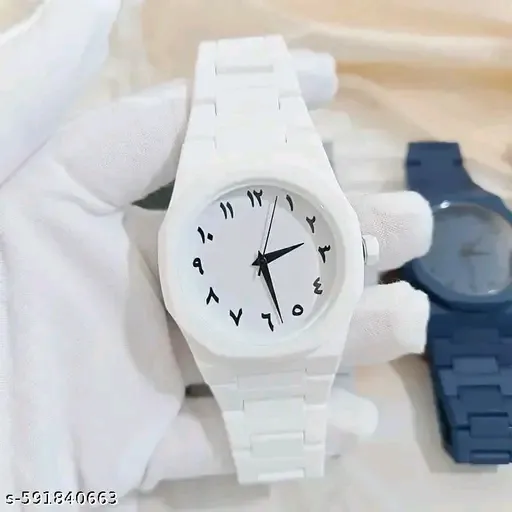 NEW TRENDING WATCH